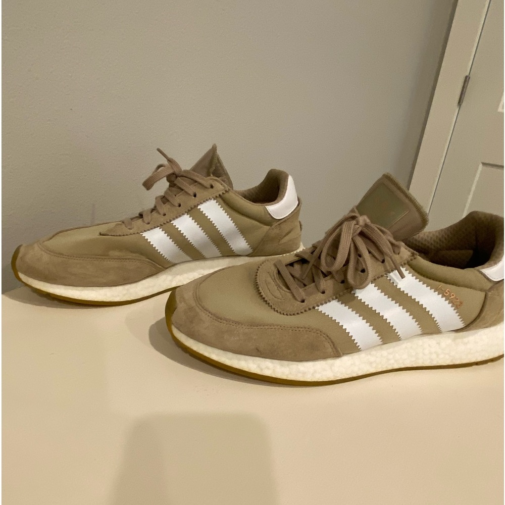 COPY - Adidas Iniki shoes